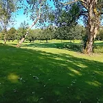 Cuan Na Bpiobairi לינה וארוחת בוקר