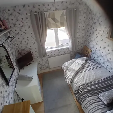 Cuan Na Bpiobairi Bed & Breakfast *
