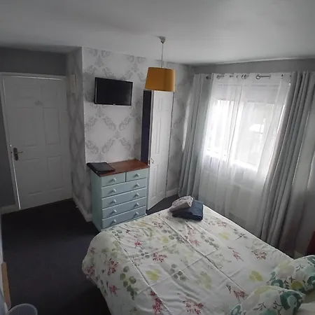 Cuan Na Bpiobairi Bed & Breakfast *