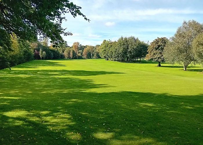 Cuan Na Bpiobairi * Mullingar